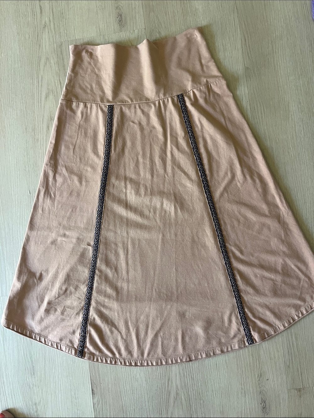 Prana High-Low A-Line Skirt in clay color with blue boho Trim - Picture 4 of 5
